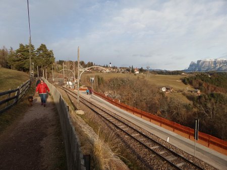 Verso Soprabolzano
lungo la ferrovia del Renon