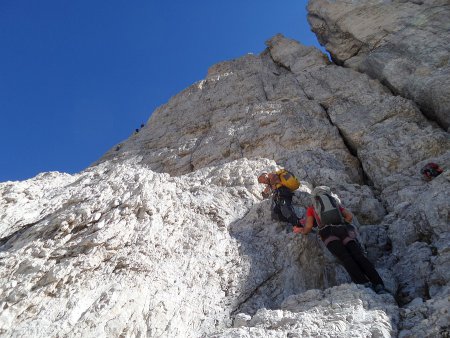 Zoccolo alla base della Torre Delago