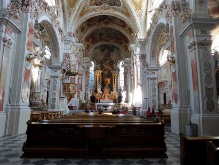 Interno della chiesa
