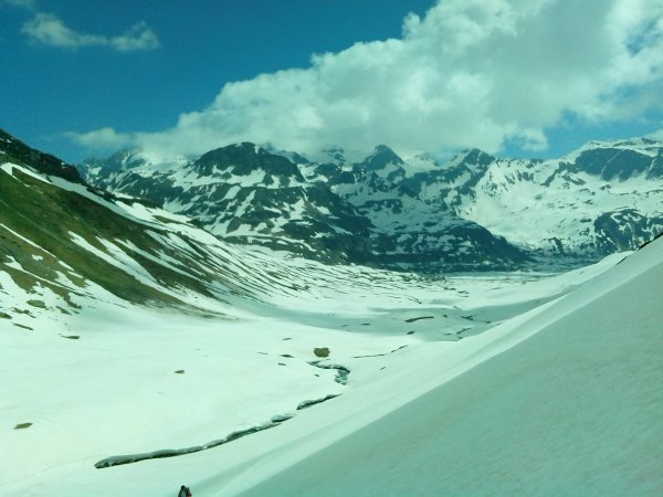 discesa verso montespluga