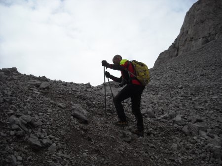 /treks/europe/it/tn/dolomiti-di-brenta/catena-settentrionale/sentiero-costanzi/passo-di-val-gelada/image.jpg