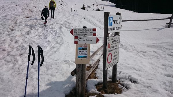Bivio
con la strada forestale