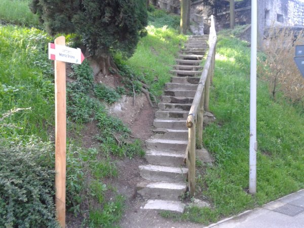 Inizio sentiero
presso Forte San Nicolò