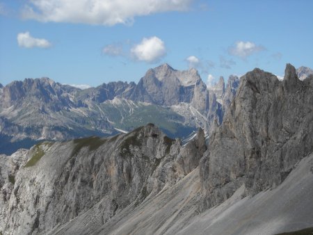 /treks/europe/it/tn/marmolada/cima-dell-uomo/rifugio-passo-delle-selle/dscn9870/image.jpg