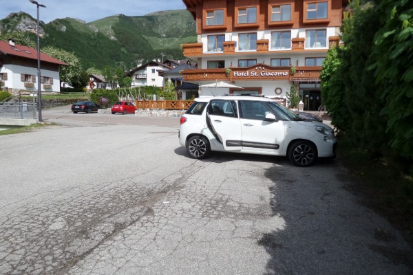 Parcheggio
presso San Giacomo di Brentonico