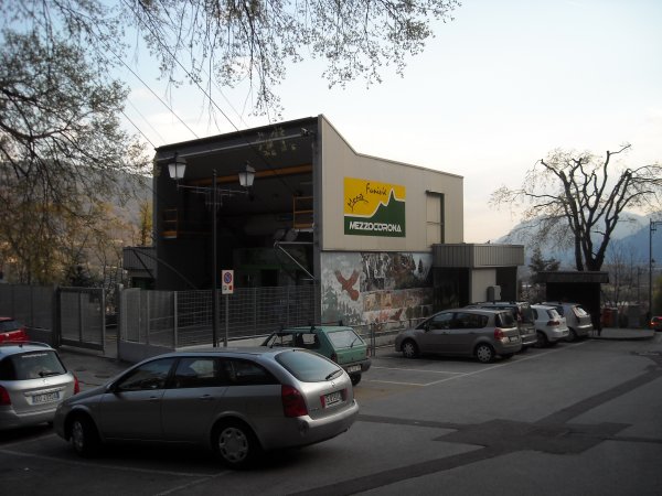 Stazione funivia (valle)
