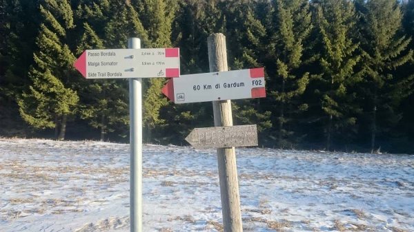 Bivio
verso la casa degli Alpini