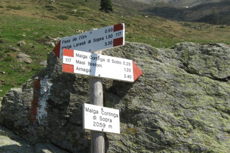 Segnavia presso Malga Cortinga di Sopra
