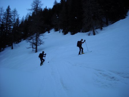 Si lascia la strada