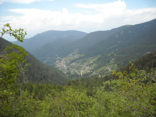 Vista
su Palù del Fersina